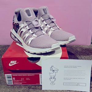 Brand new shoes, size 6